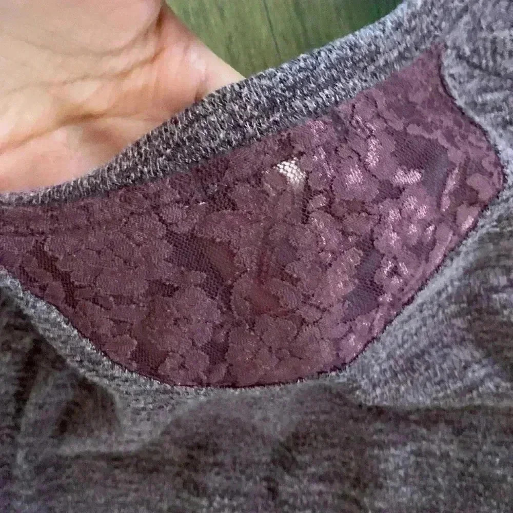 Victorias Secret lounge sweater with lace M - Picture 4 of 4
